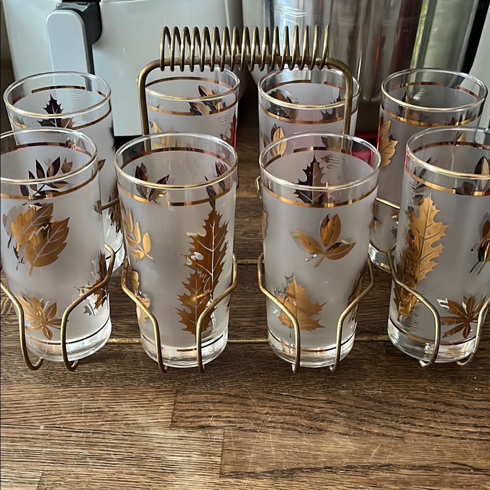 Vintage Leaf Design Glass Set with Holder
